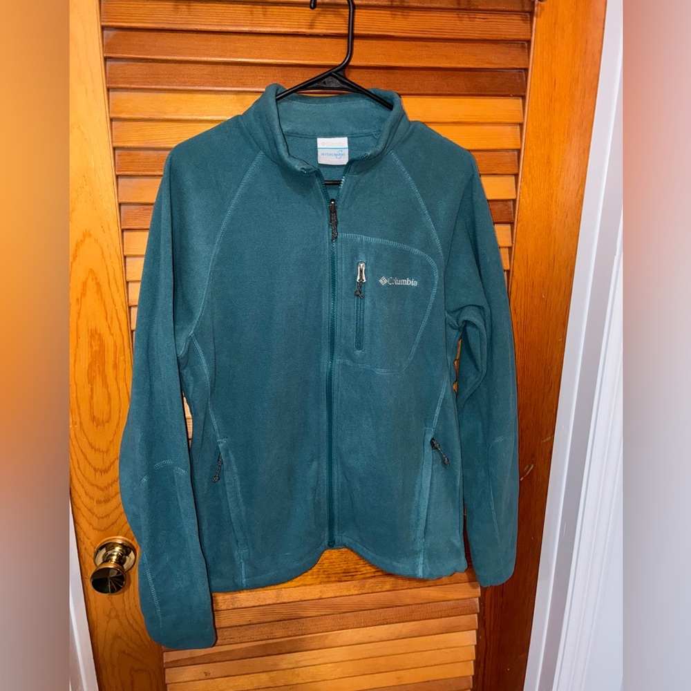 Columbia Women’s Fleece Jacket - size small